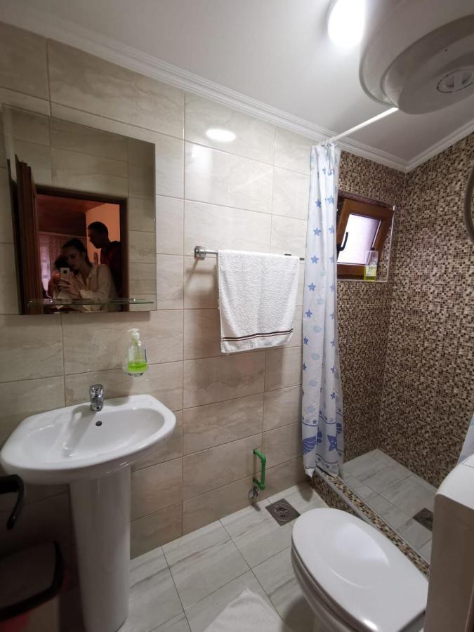 Old Town - Guest House 斯塔里酒吧 外观 照片